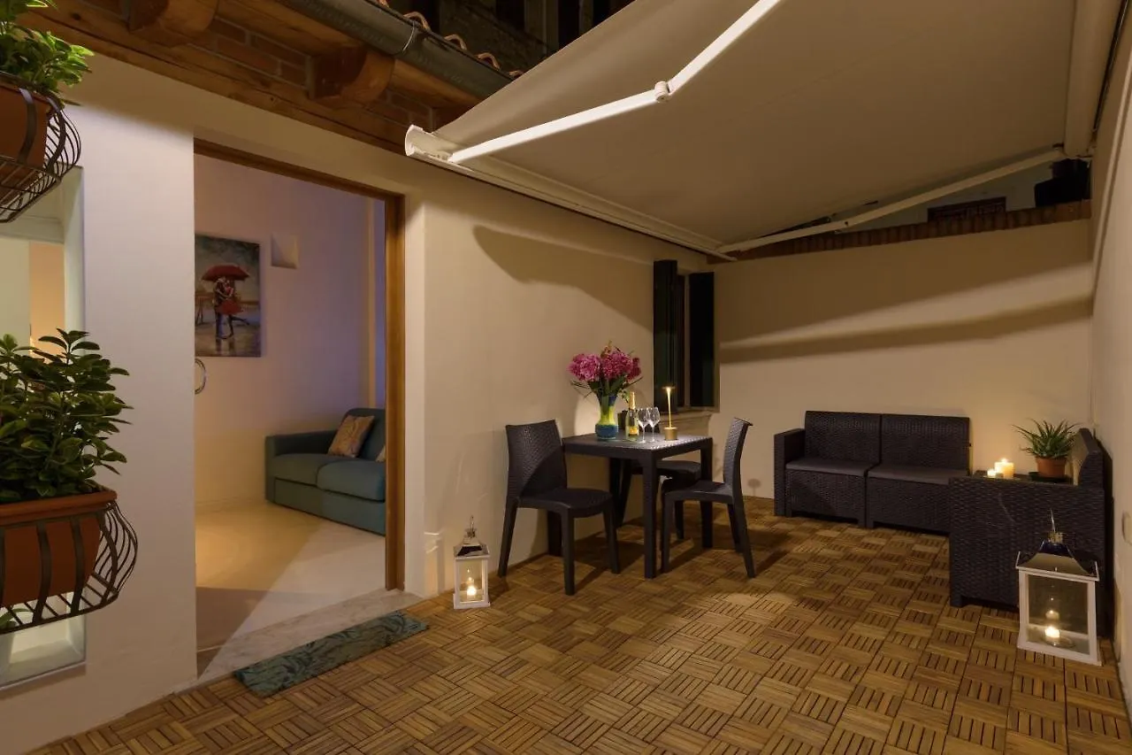 Corteluna Incantevole A 500 Metri Da P.Zza S.Marco Venice Apartment
